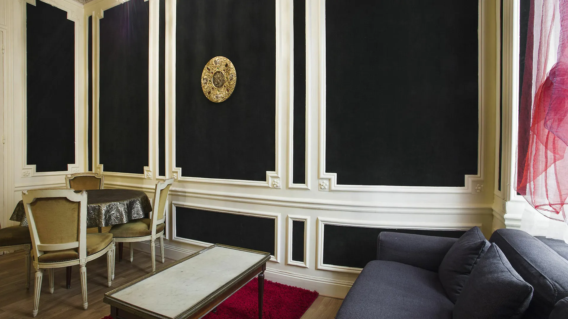 Designer - Ternes Apartment Paris