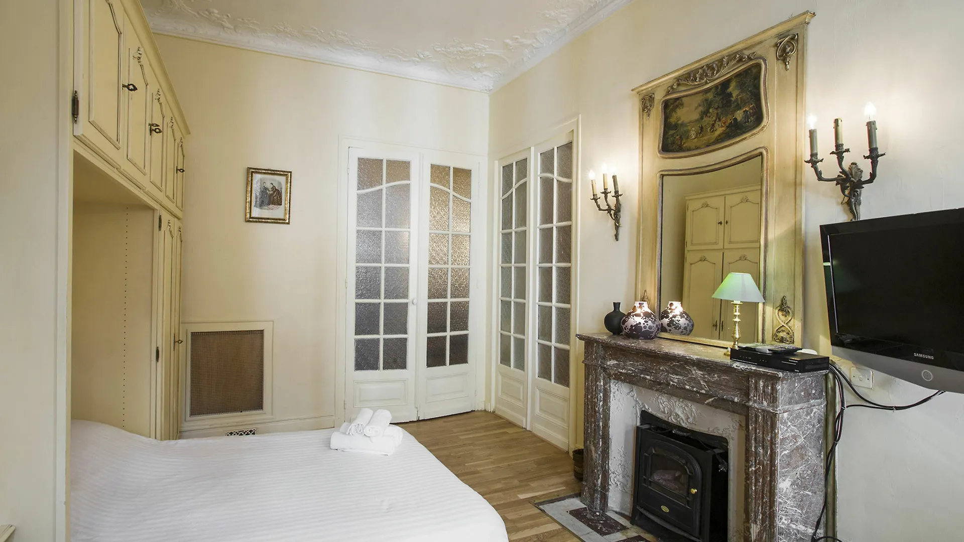 Designer - Ternes Paris